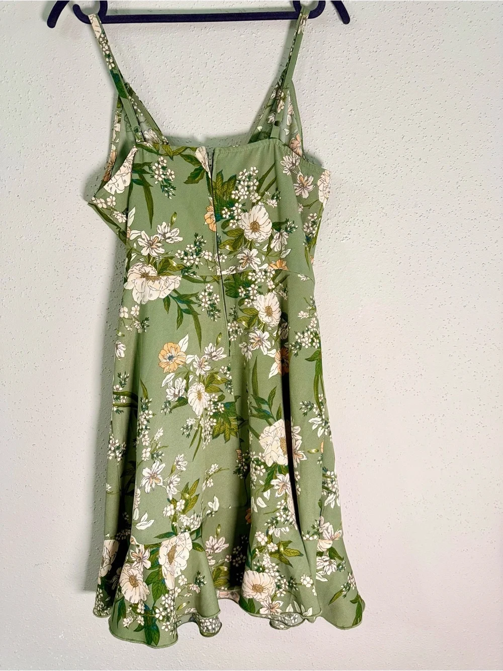 Speechless Floral Faux Wrap Mini Dress Sage Green Size L - Picture 6 of 8